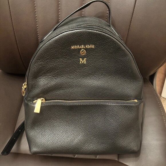 MICHAEL KORS Valerie Medium Pebbled Leather Backpack - Monogram - FREE SHIPPING - Picture 1 of 8